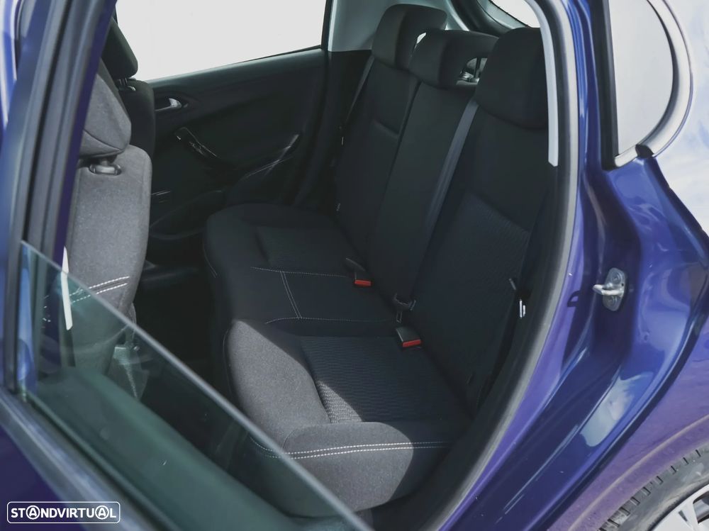 Peugeot 208 82 VTI Active - 23