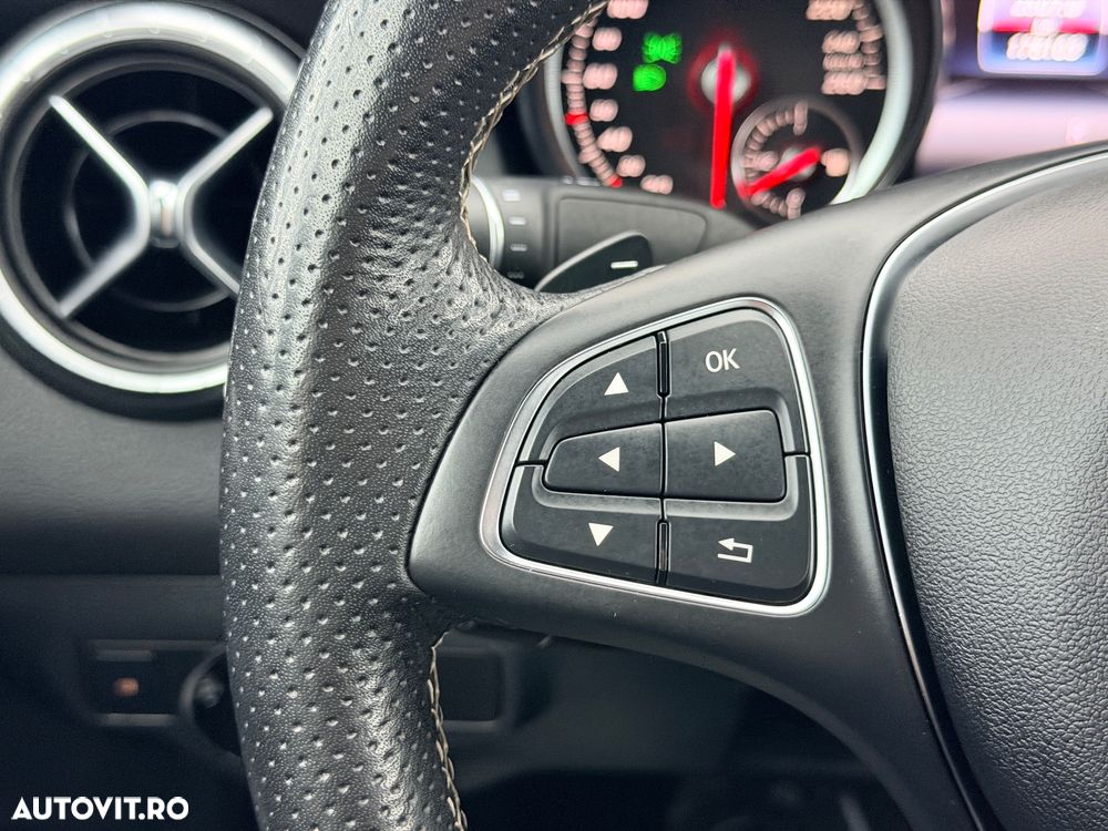 Mercedes-Benz CLA 180 7G-DCT AMG Line - 27