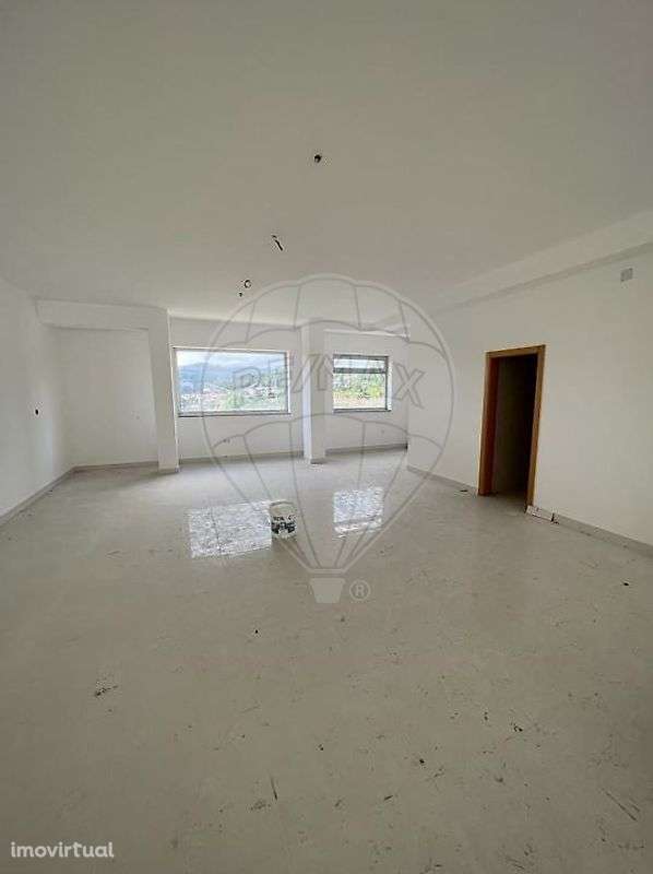 Loja  para arrendamento - Grande imagem: 3/4