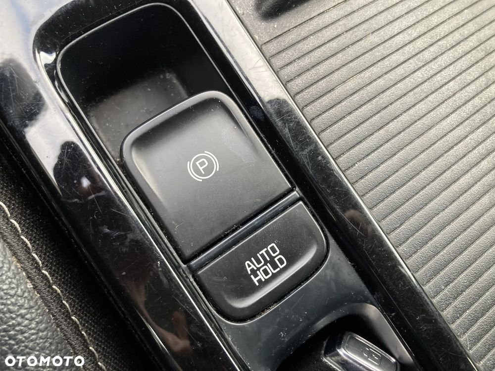 Kia XCeed 1.4 T-GDI L Business Line - 27