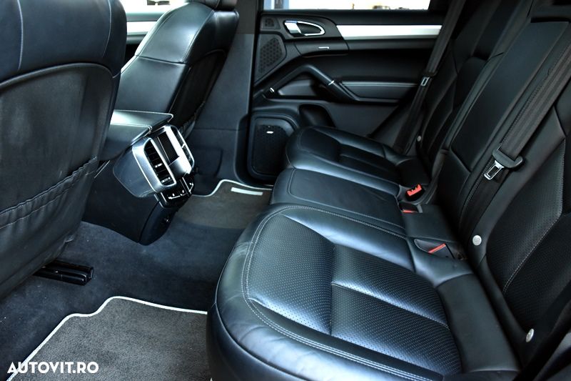 Porsche Cayenne S Tiptronic S - 14