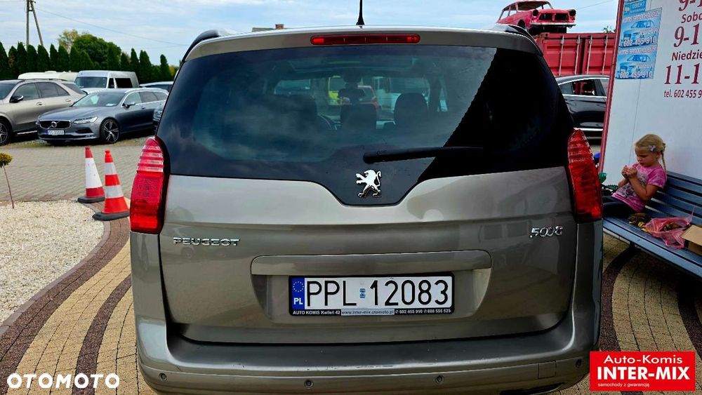 Peugeot 5008 - 19