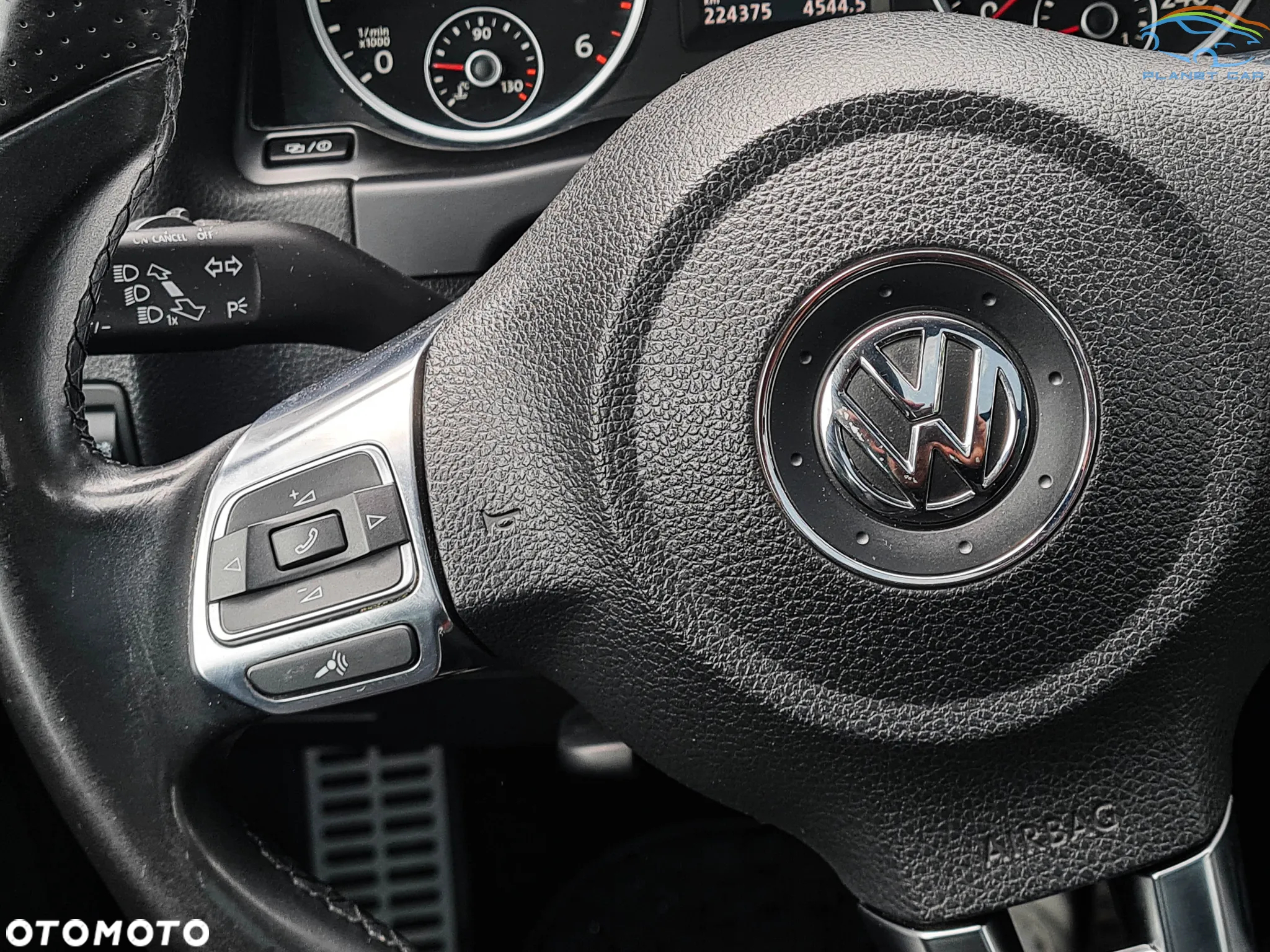 Volkswagen Tiguan 2.0 TDI 4Mot R-Style DSG - 30