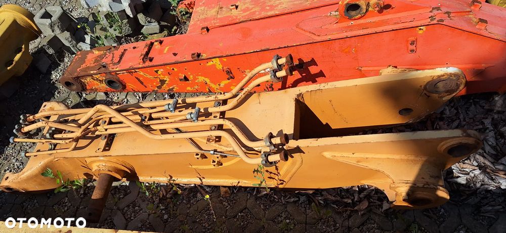 Ramię do koparki CASE 688 788 888 988