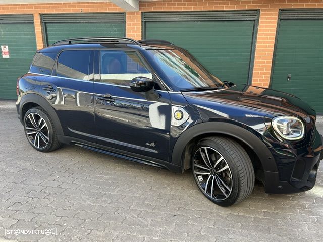 MINI Countryman Cooper SE ALL4 Auto - 4