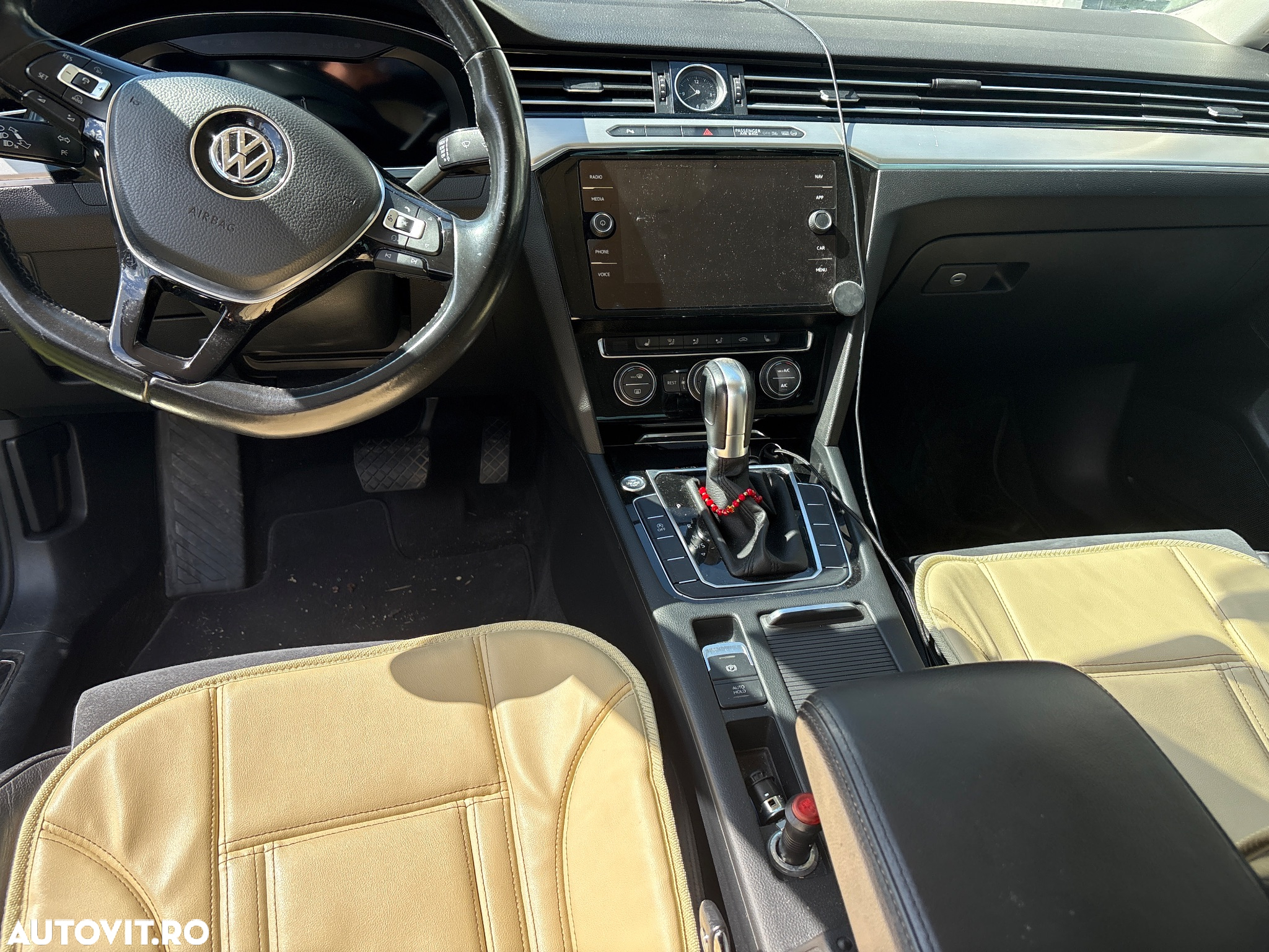 Volkswagen Passat 2.0 TDI (BlueMotion Technology) DSG Highline - 38