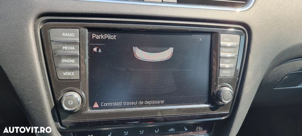 Skoda Octavia 2.0 TDI DSG 4X4 RS - 21