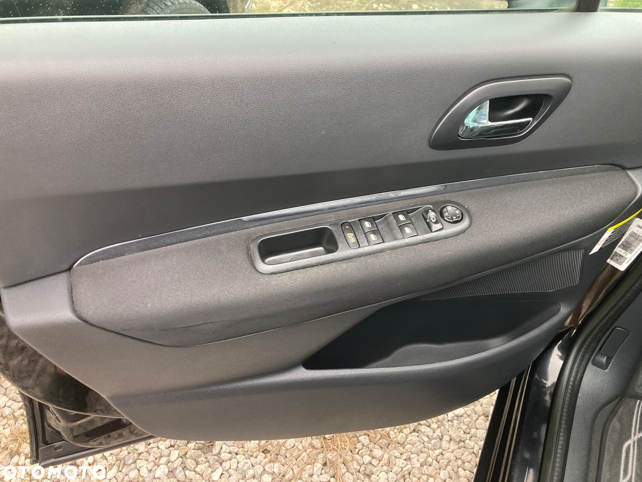 Peugeot 5008 1.6 THP Business Line - 26
