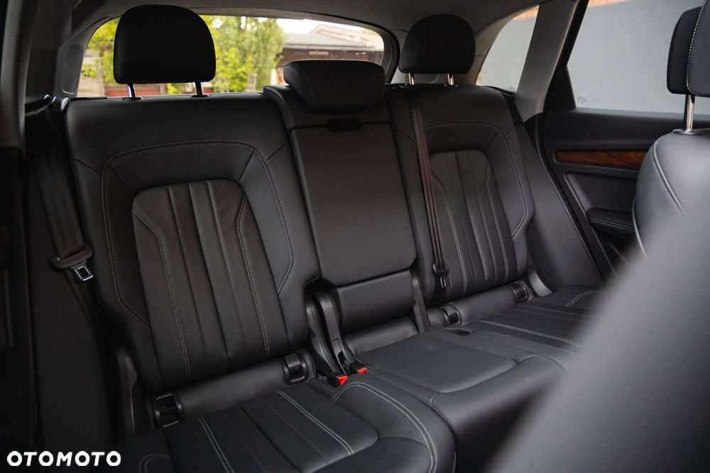 Audi Q5 45 TFSI quattro S tronic S line - 22