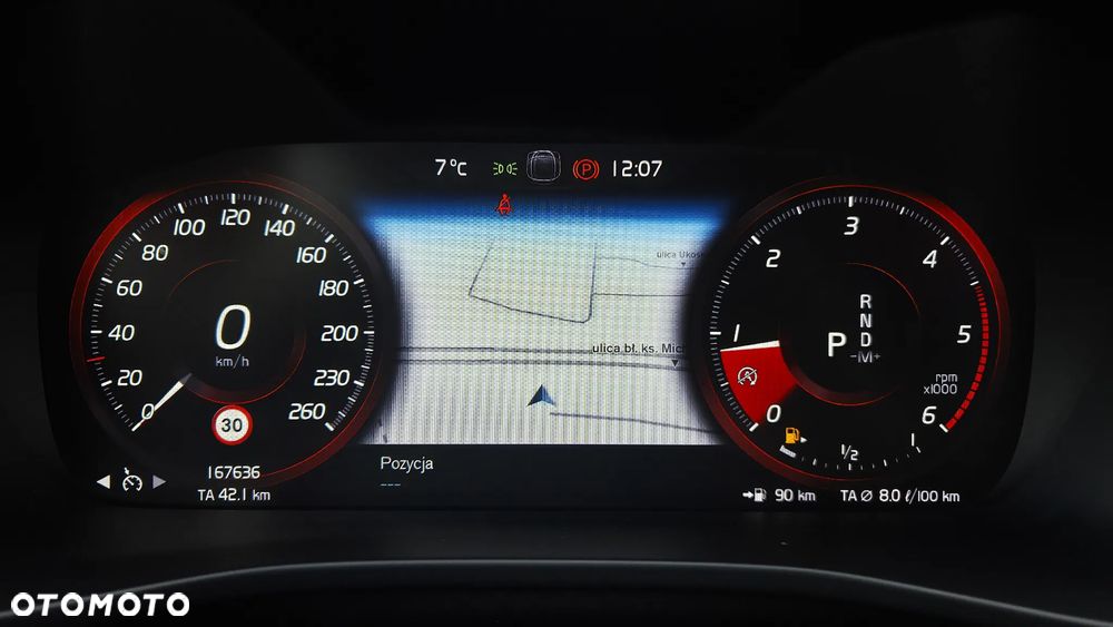 Volvo XC 40 D4 AWD R-Design (Intro Edition) - 16