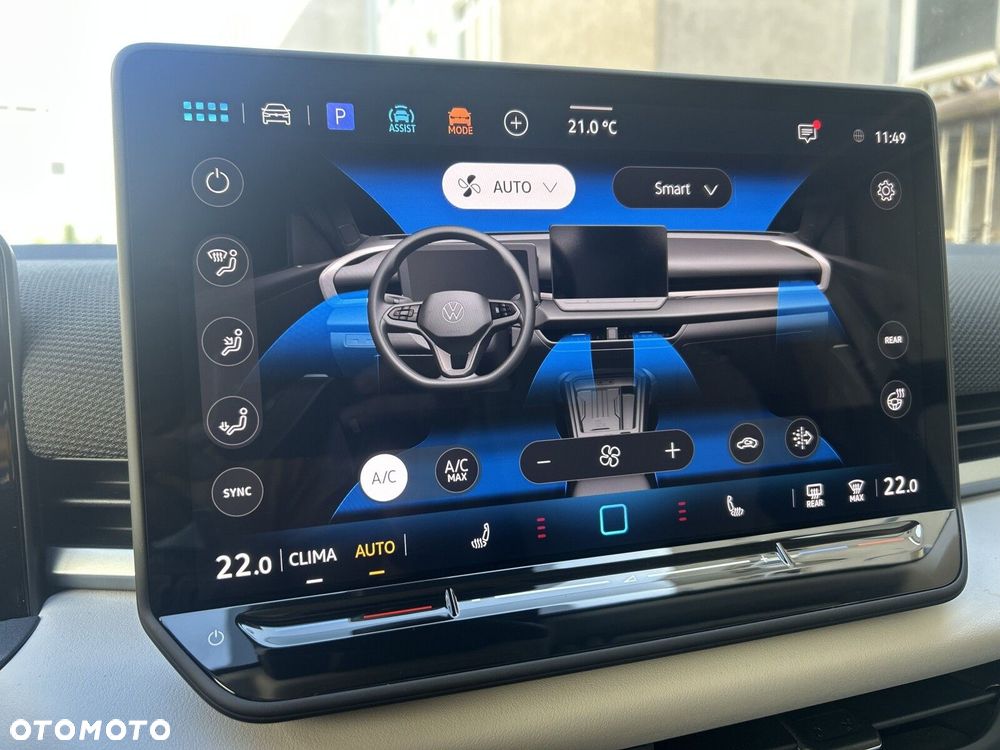 Volkswagen T-Roc - 17