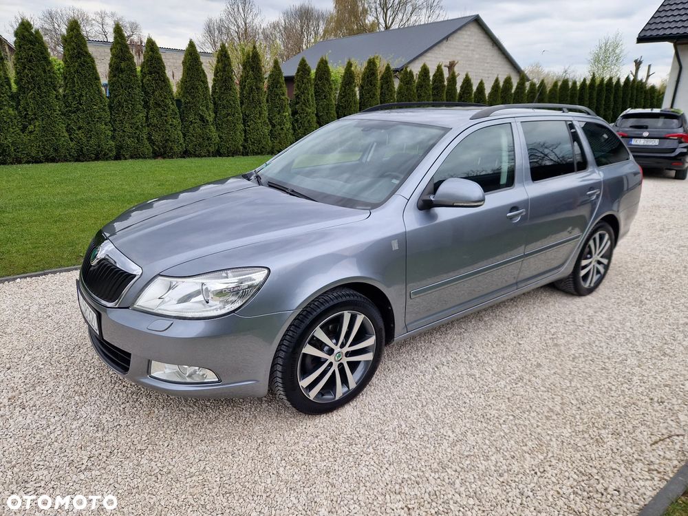 Skoda Octavia 1.8 TSI FAMILY - 14