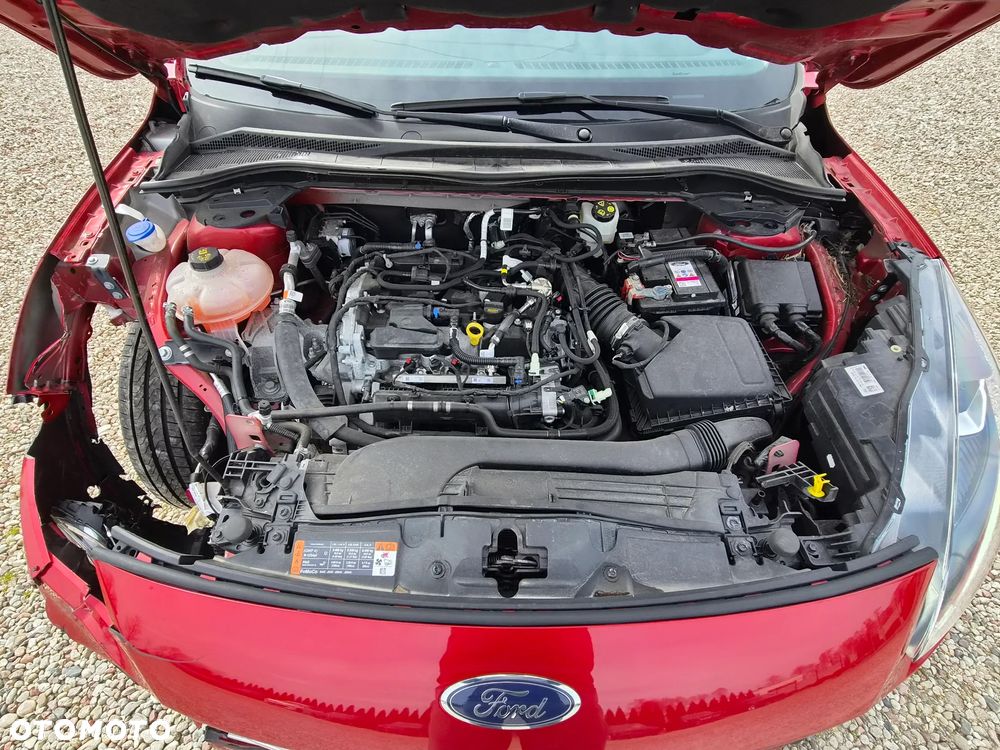 Ford Kuga 1.5 EcoBoost TITANIUM - 18