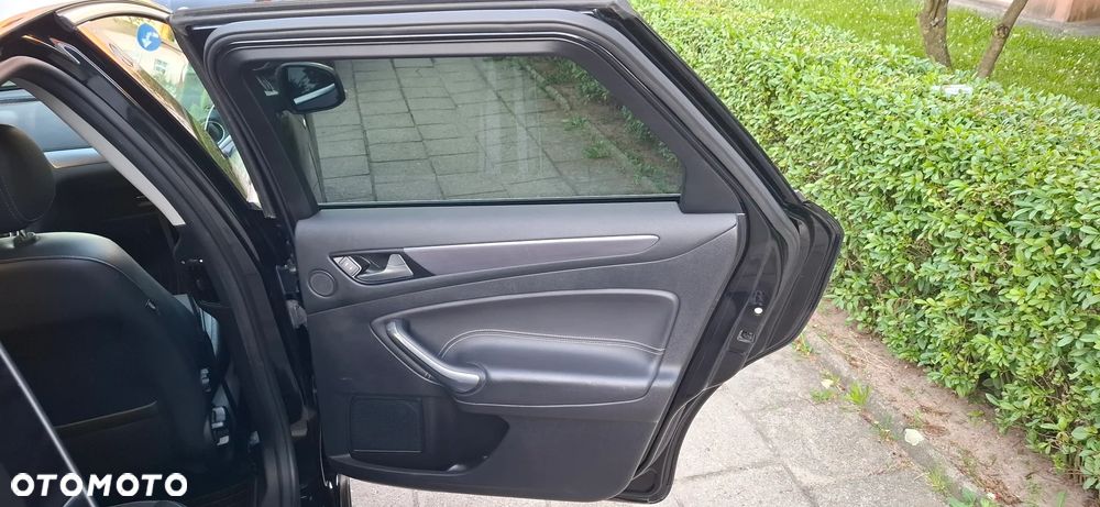 Ford Mondeo - 13