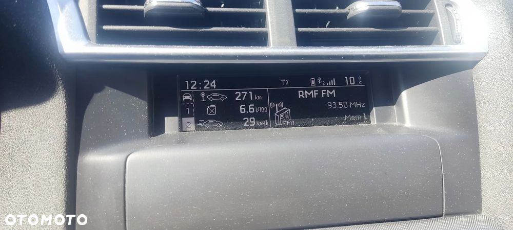 Citroën C4 e-HDi 110 EGS6 Stop/Start System Exclusive - 19