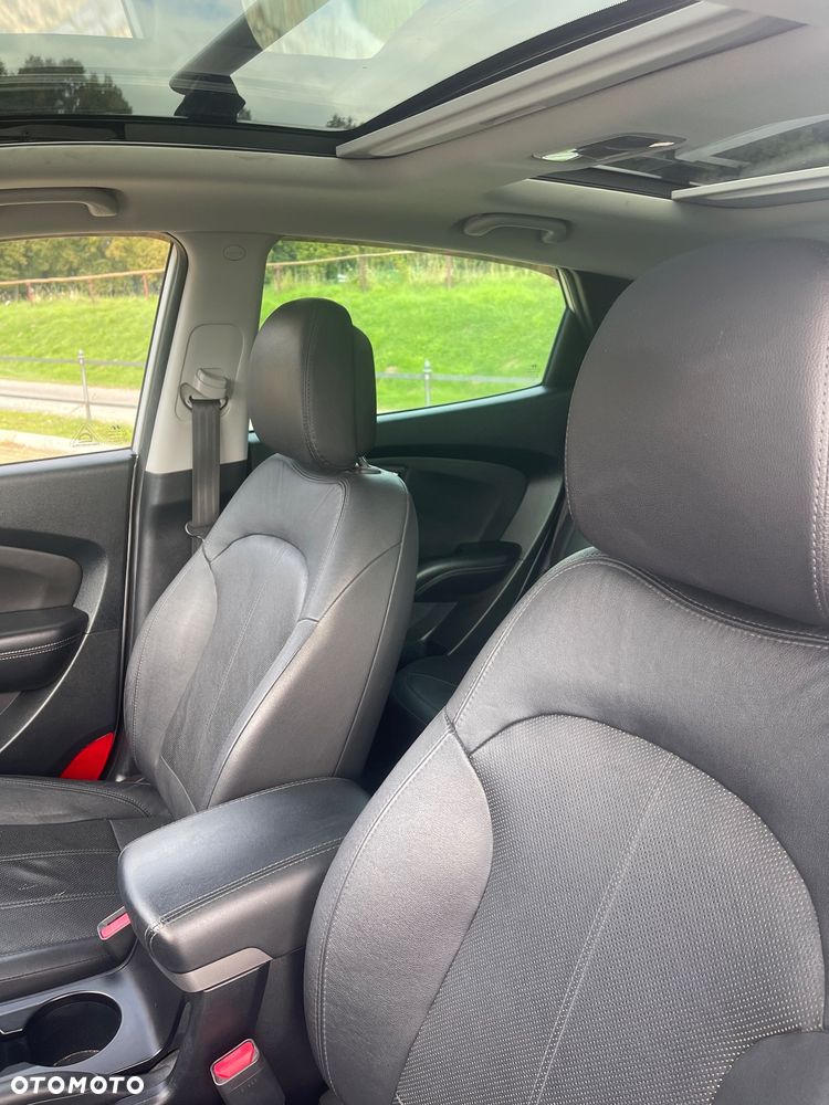 Hyundai ix35 2.0 4WD Automatik Premium - 12