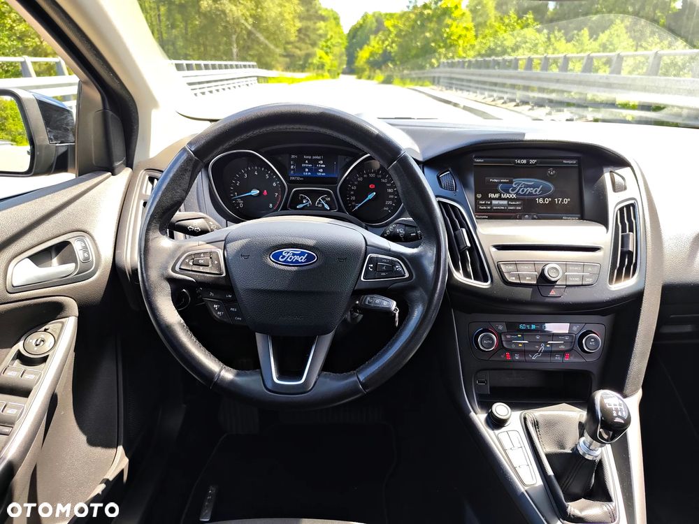 Ford Focus 1.0 EcoBoost Titanium - 7