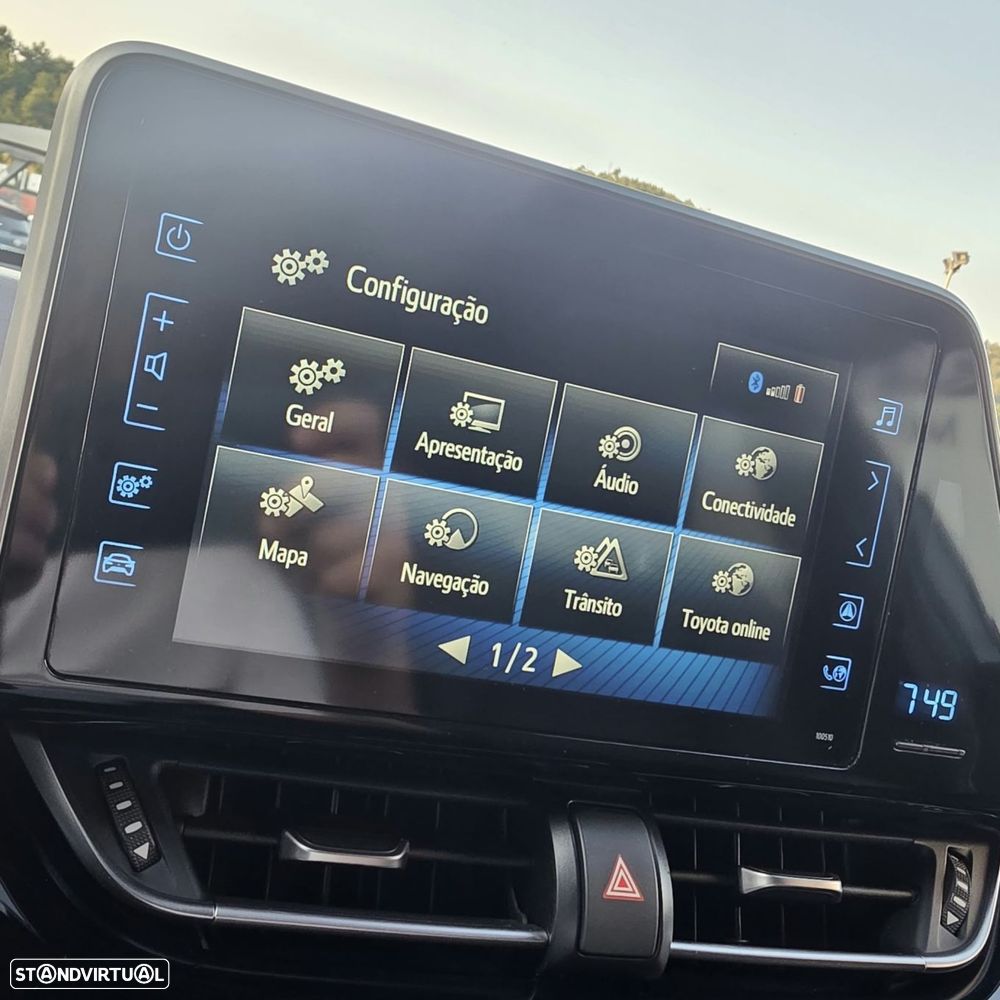 Toyota C-HR 1.8 Hybrid Exclusive+P.Luxury - 25