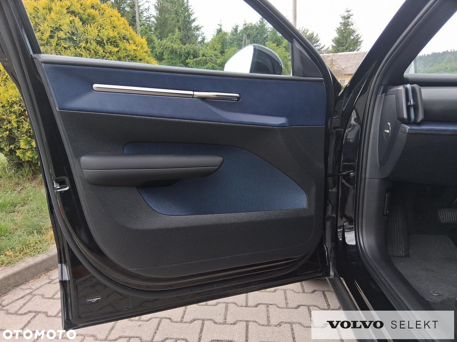 Volvo EX30 - 11