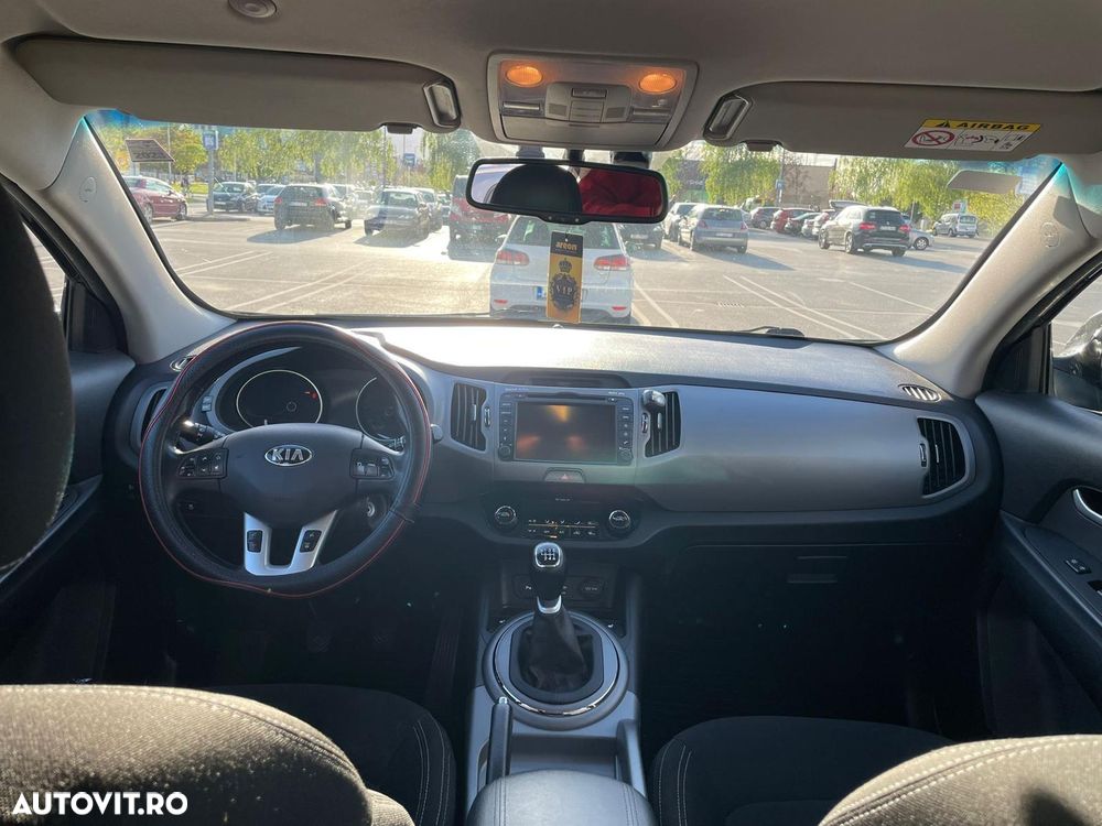 Kia Sportage 1.7 CRDI 2WD Vision - 6