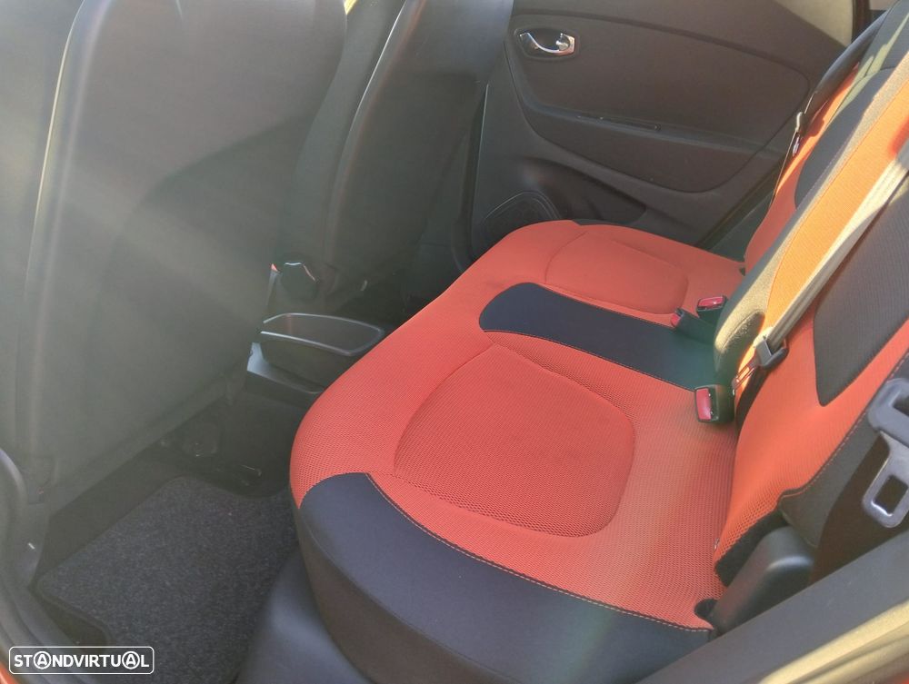 Renault Captur - 10