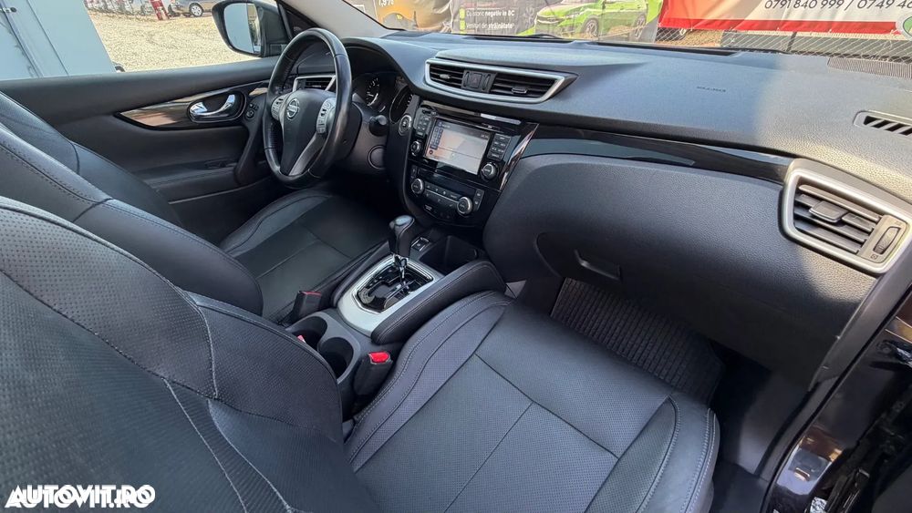 Nissan Qashqai 1.6 DCI Xtronic TEKNA+ - 19