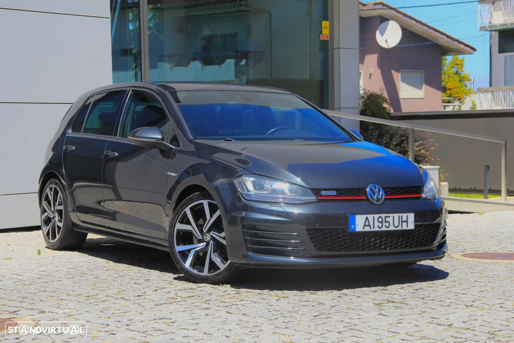 VW Golf 2.0 TDI GTD - 1