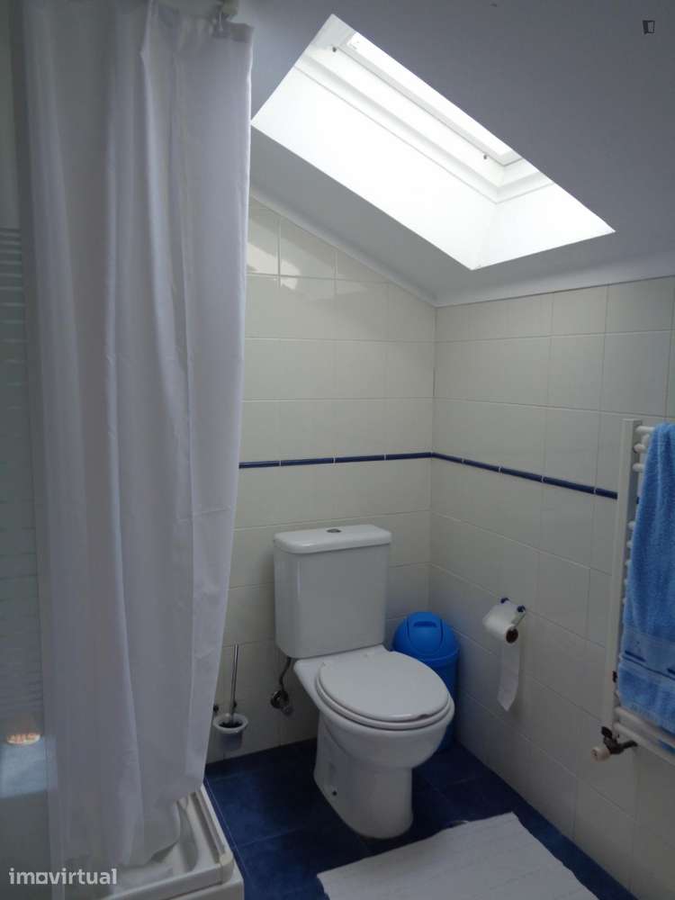 Quarto - localizado em Lisbon - Grande imagem: 3/20