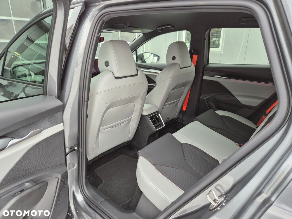 Skoda Elroq 60 63kWh - 11