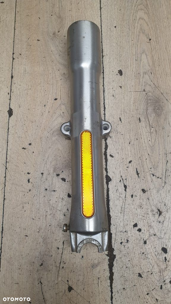 Goleń prawy Harley Davidson Fat Boy Heritage Deluxe 45915-08 - 2