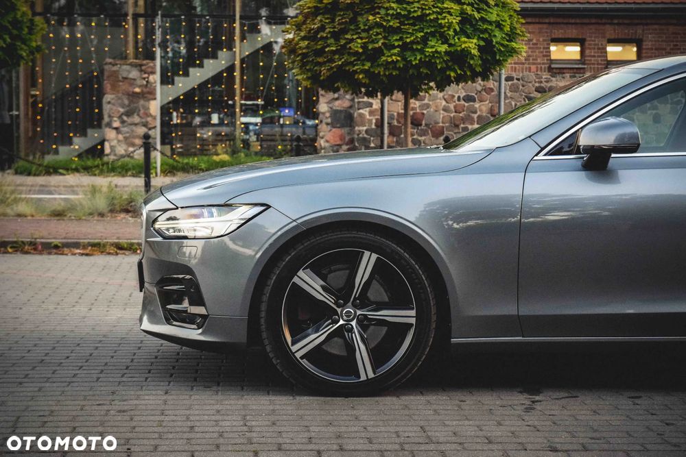 Volvo S90 T6 AWD R-Design - 10