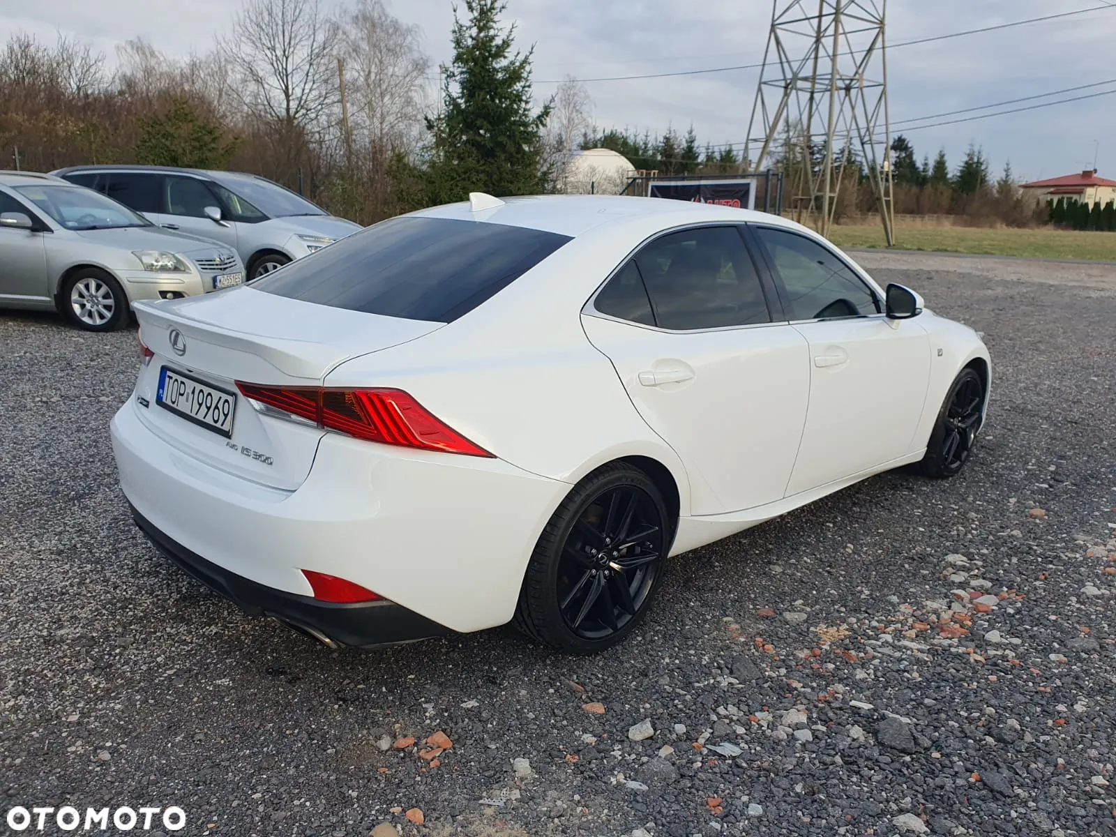 Lexus IS 200t / 300 F Sport - 6