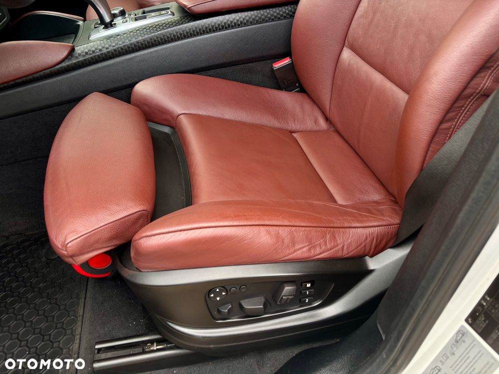 BMW X6 - 16