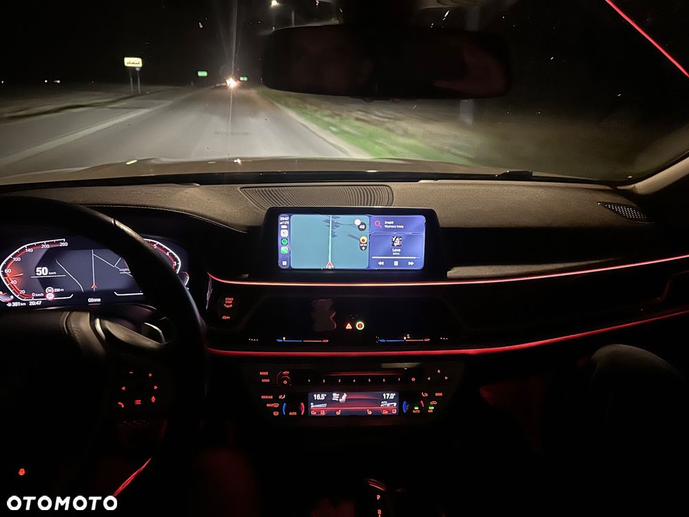 BMW Seria 7 740Li xDrive - 35