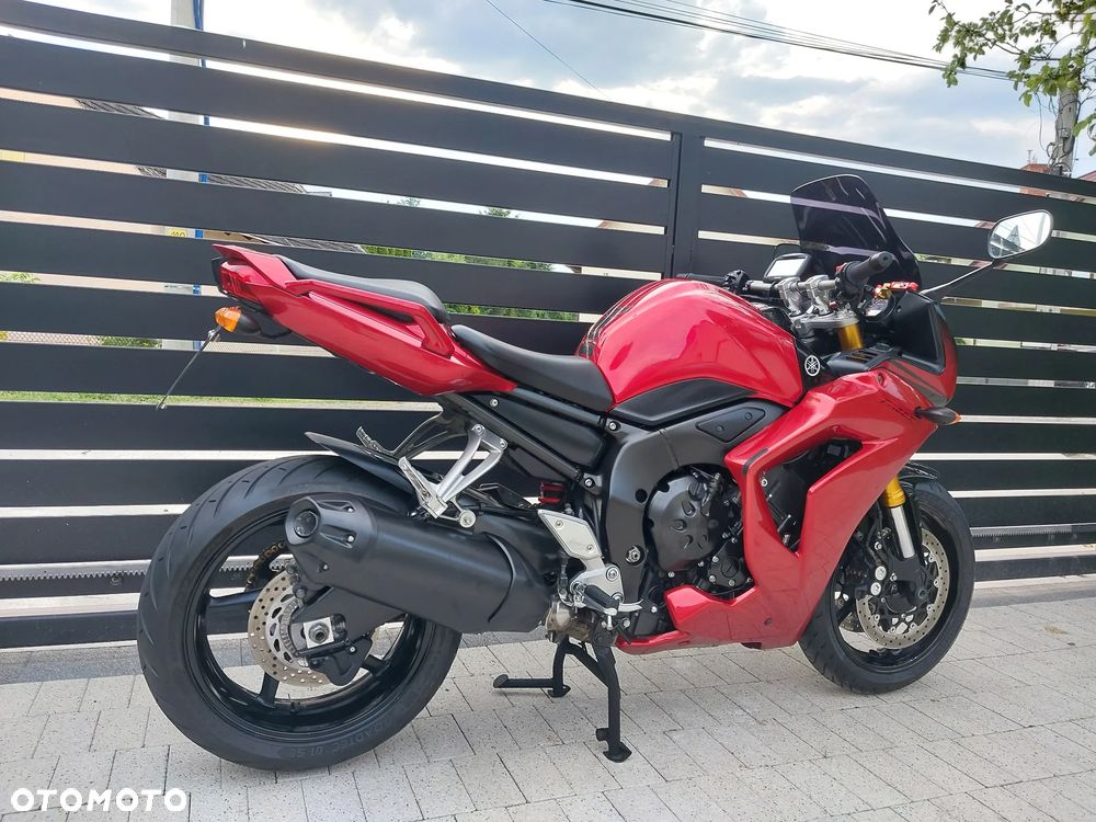 Yamaha FZ - 6