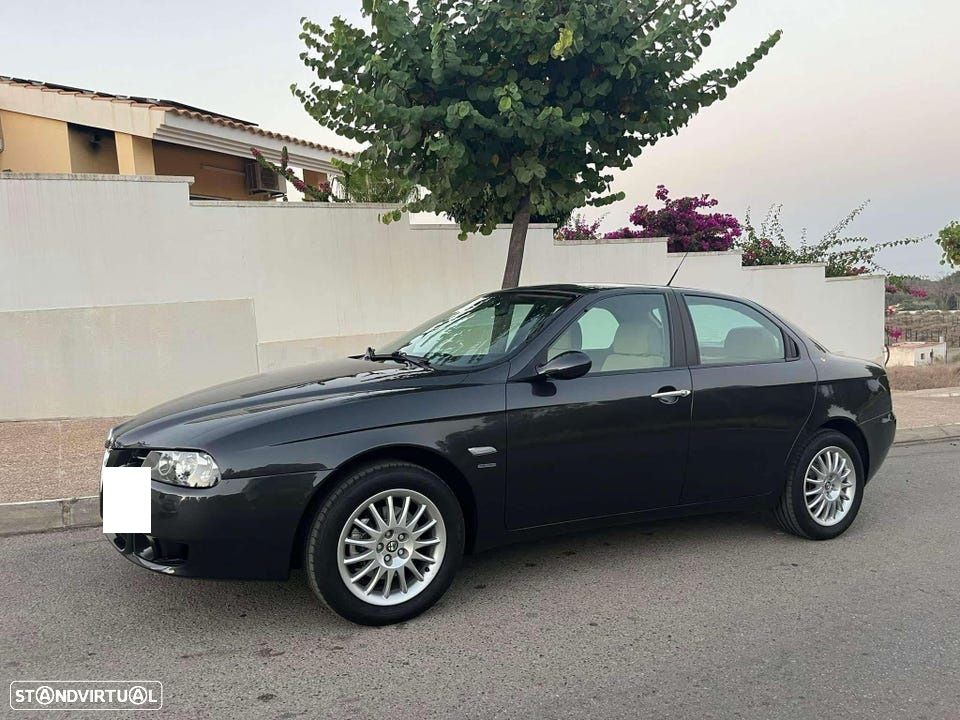 Alfa Romeo 156 1.6 16V Twin Spark Distinctive - 1