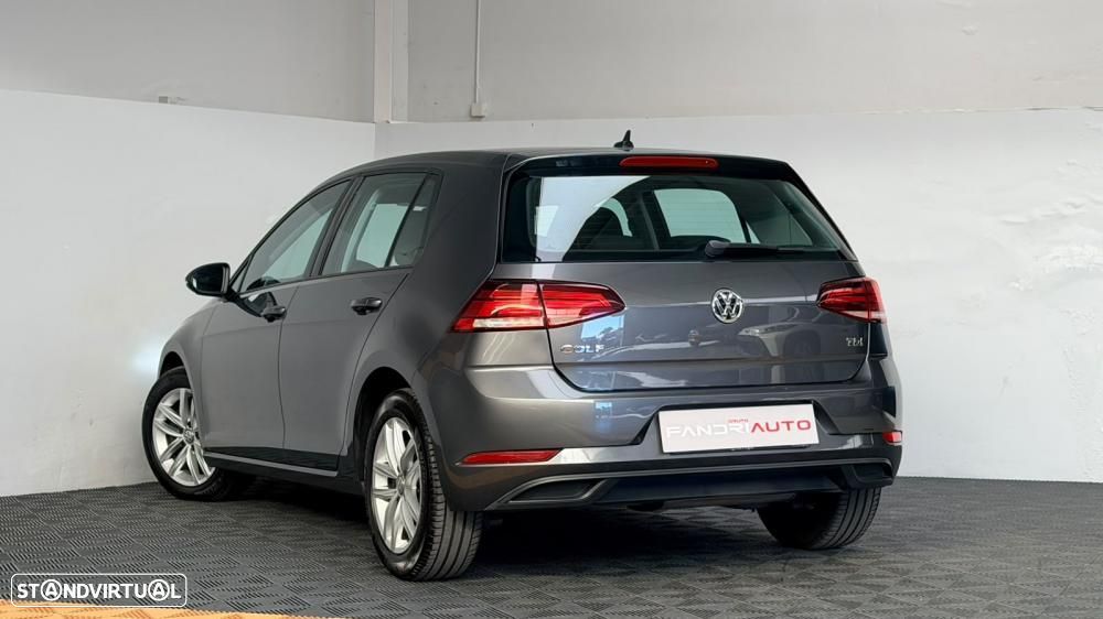 VW Golf 1.6 TDI Trendline - 13