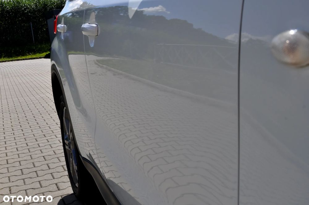 Suzuki Vitara - 23