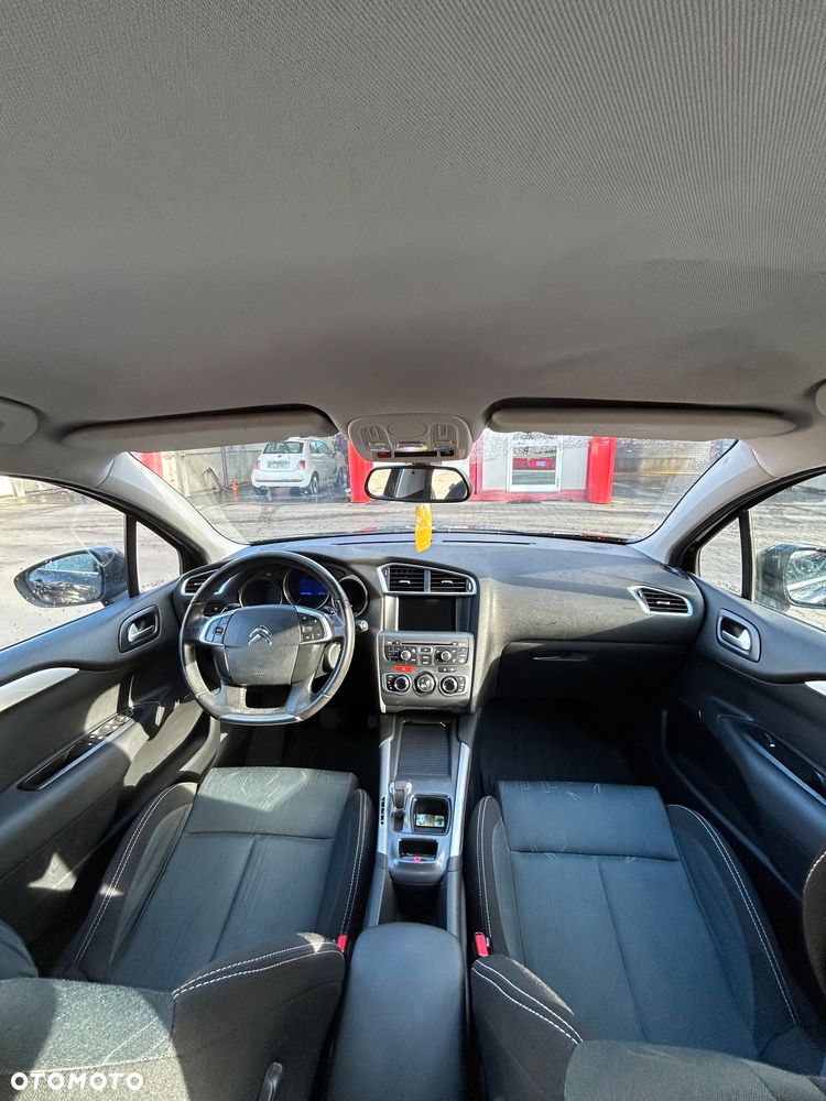 Citroën C4 e-HDi 115 ETG6 Exclusive - 10