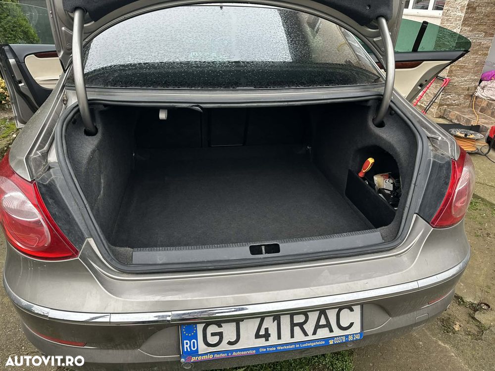 Volkswagen Passat CC - 7