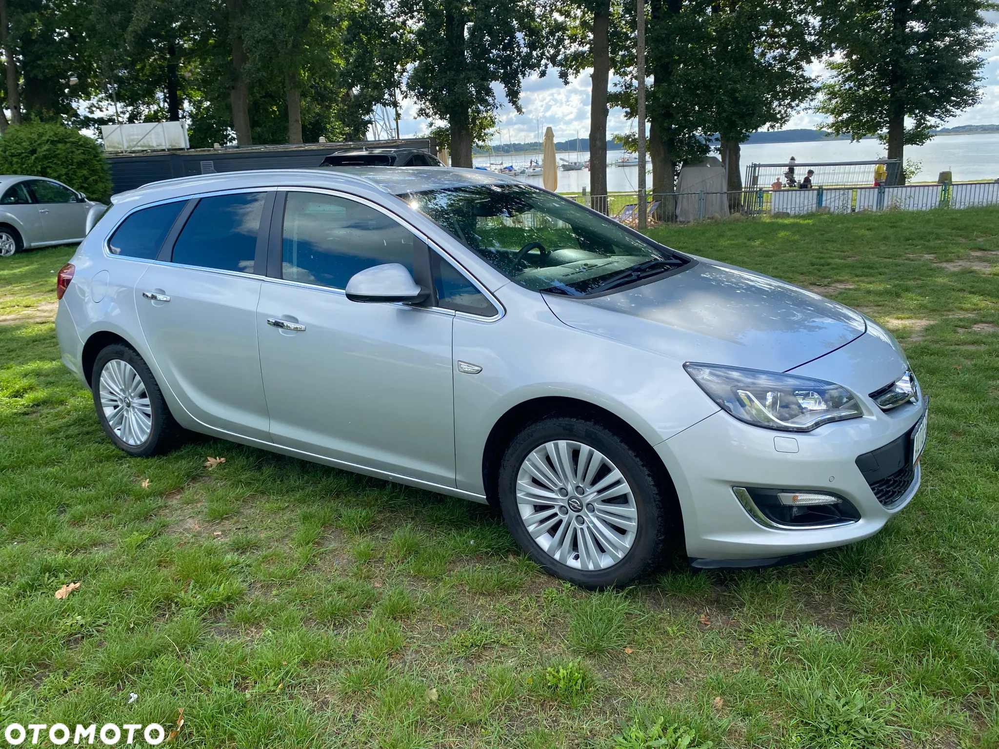 Opel Astra 2.0 CDTI Exklusiv - 9