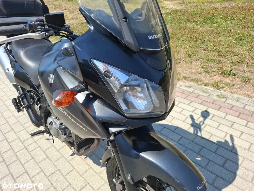 Suzuki V-STROM - 33