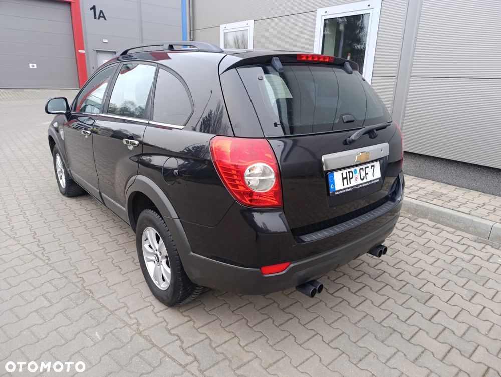 Chevrolet Captiva 2.4 2WD 5 Sitzer LS - 11