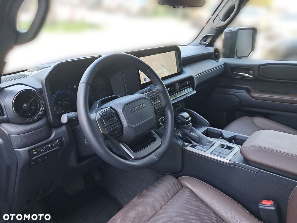 Toyota Land Cruiser LC 2.8 D-4D Executive - 3