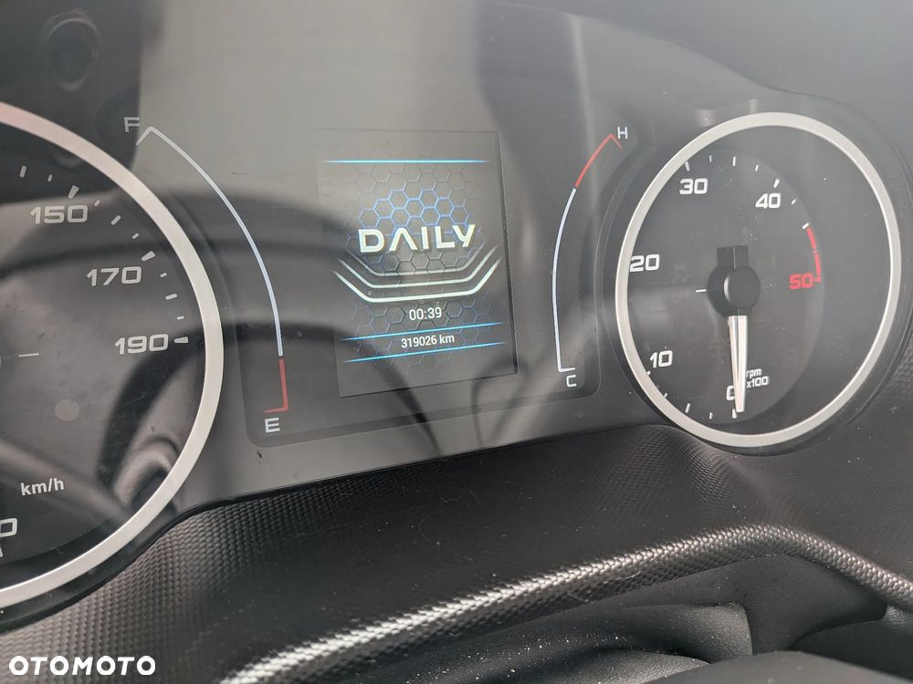 Iveco Daily - 10