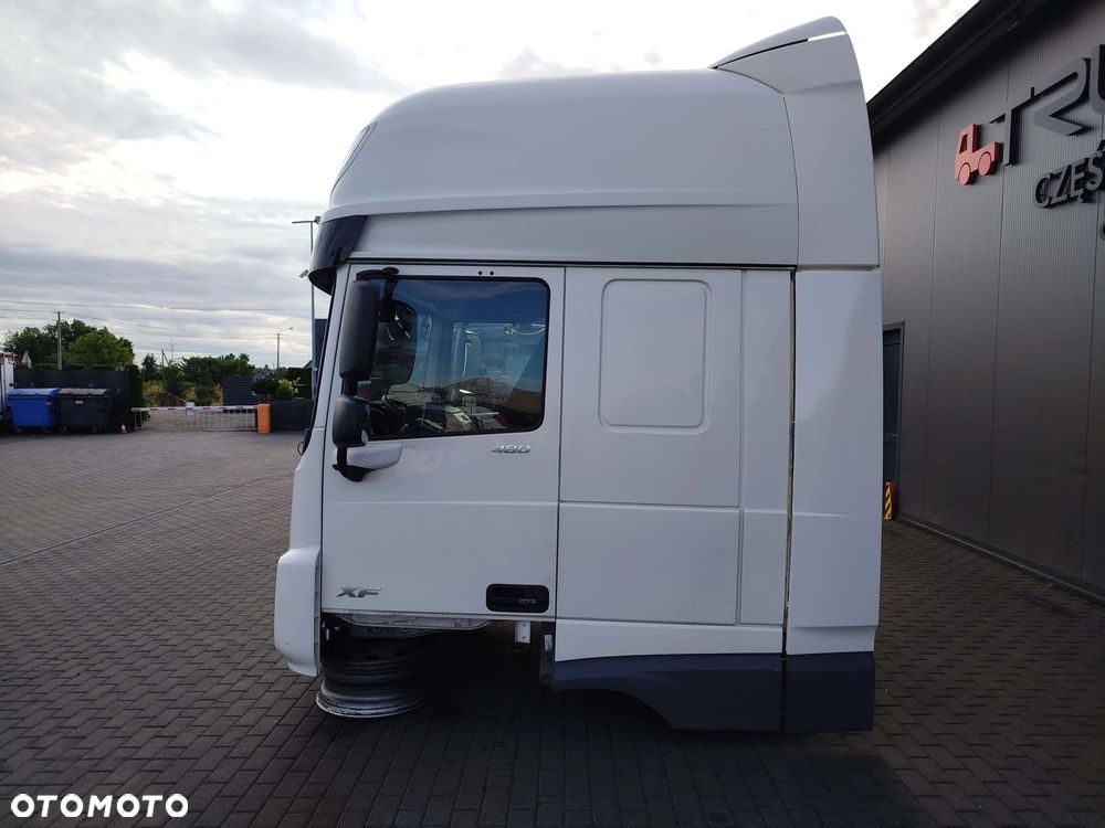 KABINA DAF XF 106 LIFT - 6