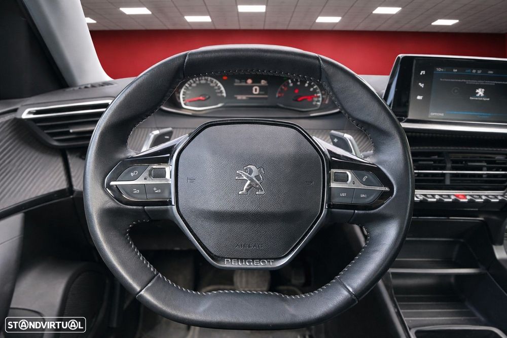 Peugeot 2008 1.2 PureTech Active Pack EAT8 - 10