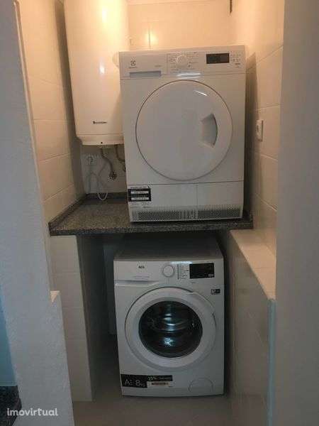 T0 Totalmente equipado e renovado - Grande imagem: 3/5