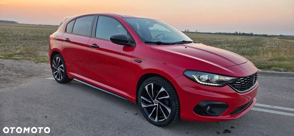 Fiat Tipo 1.4 T-Jet S-Design - 1