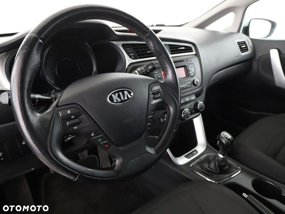 Kia Ceed 1.4 CVVT Edition 7 - 14